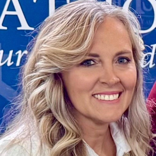 Linda  Simon