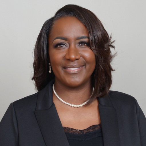 Shanda  James