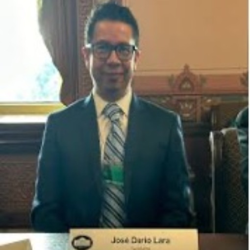 Jose Dario  Lara