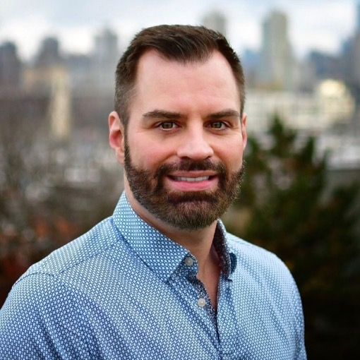 Troy  Grennan